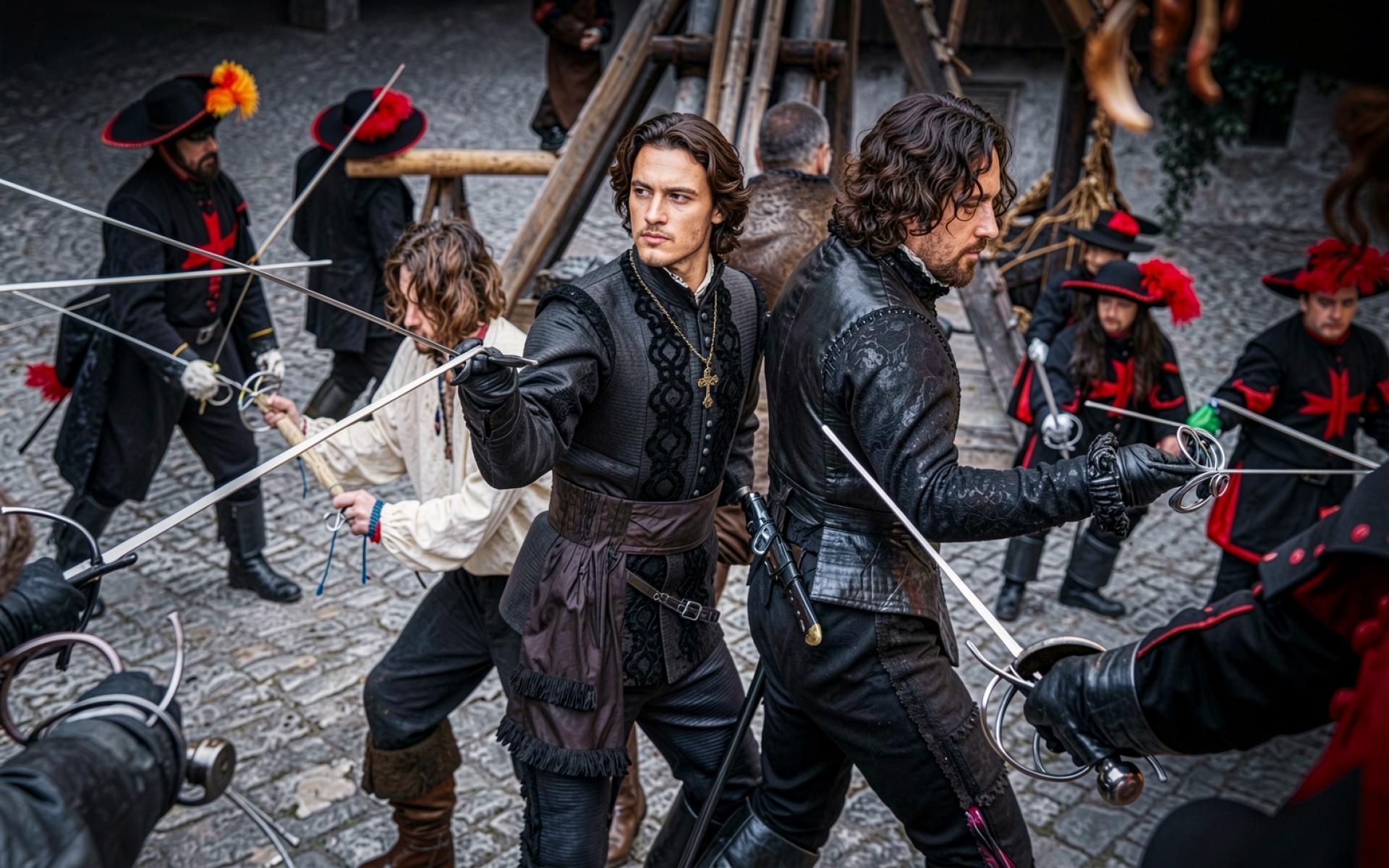 Мушкетеры в черных костюмах с рапирами