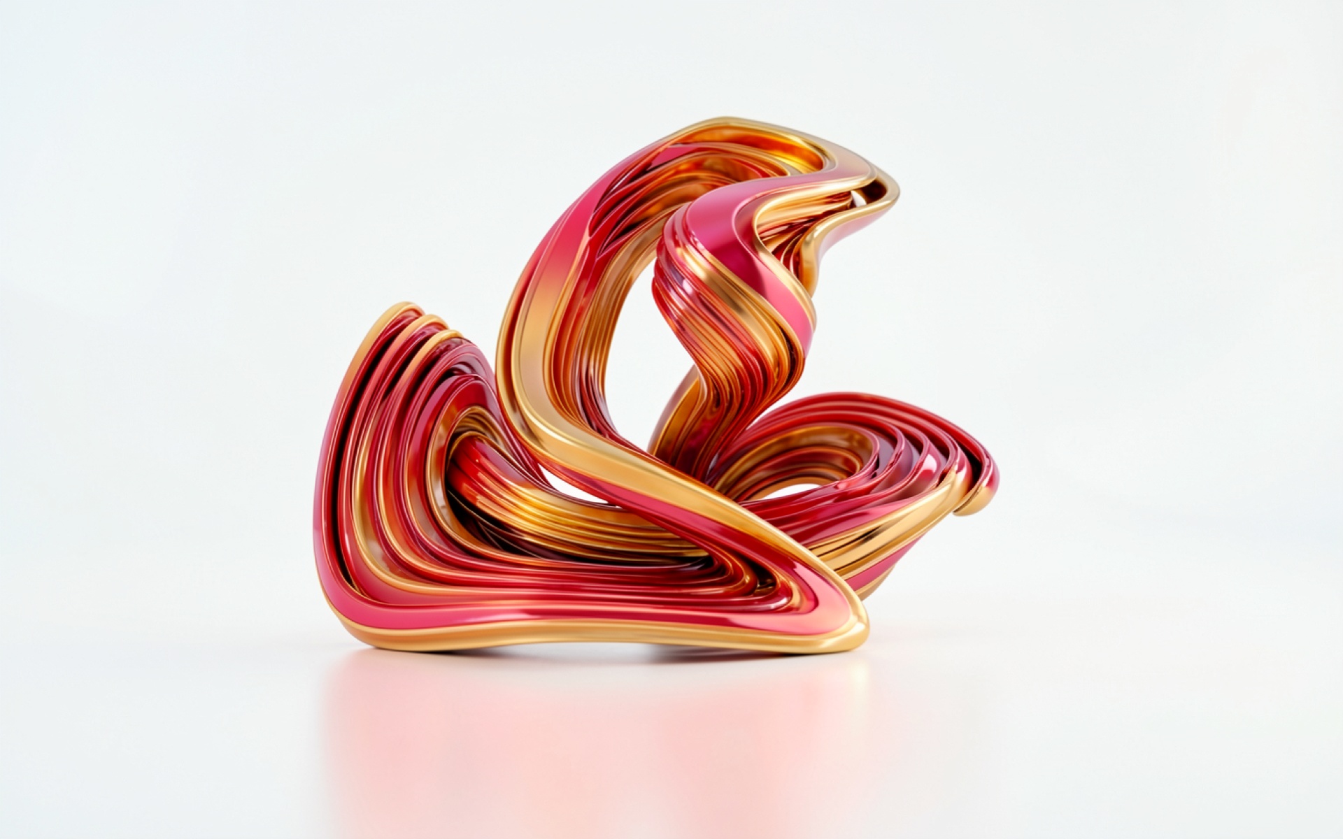 Абстрактная золотая скульптура в минималистичном белом интерьере