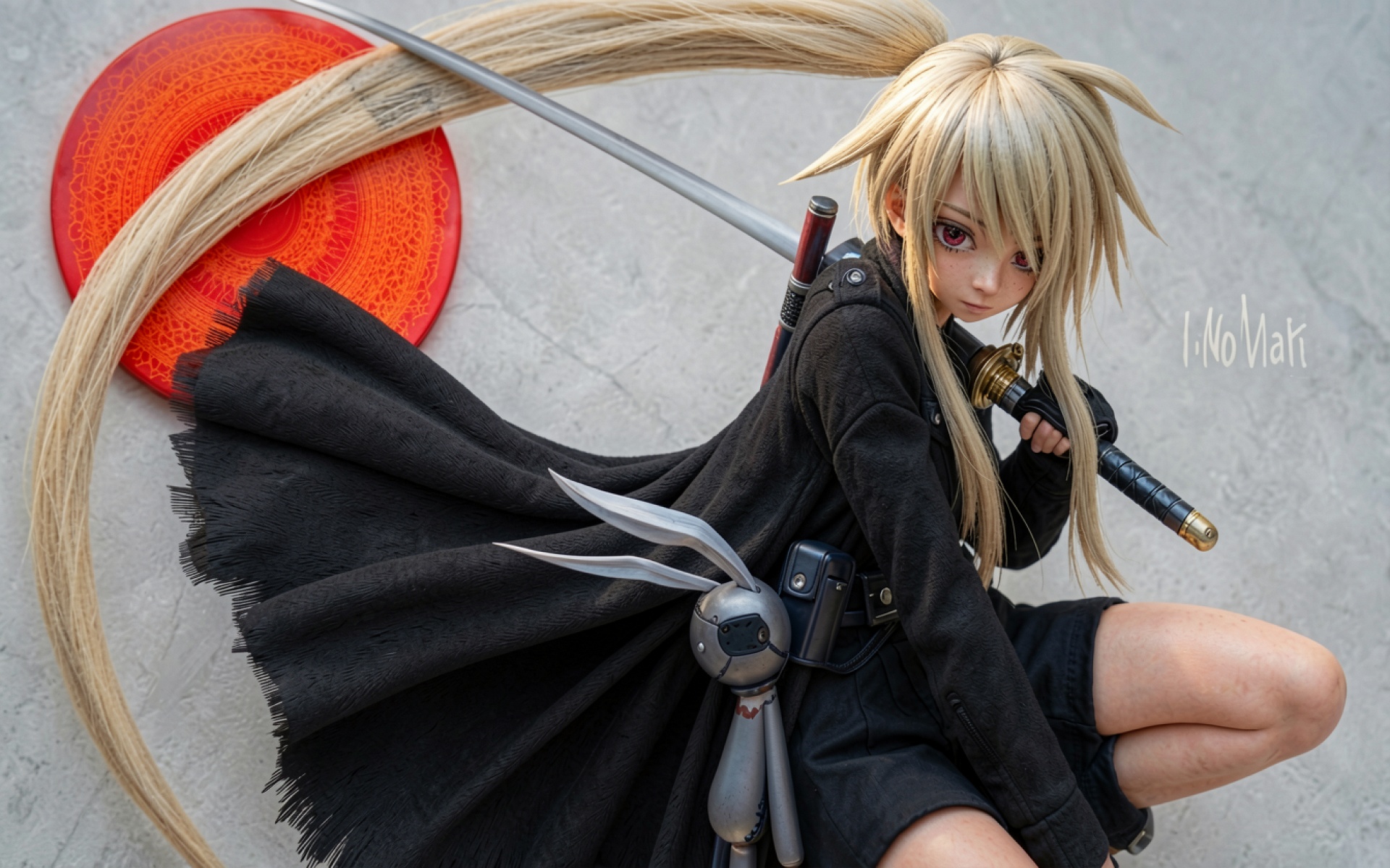 Фигурка Саске в черном плаще с катаной