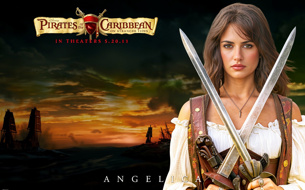 Пиратка Анжелика с саблями на закате